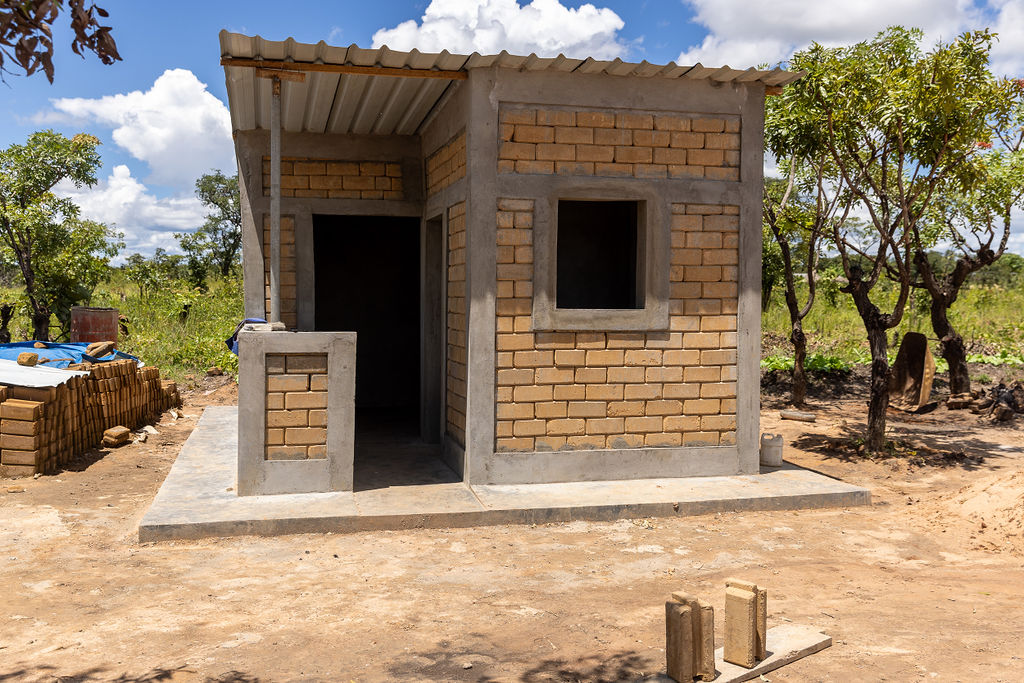 Nava-250403-1232-538